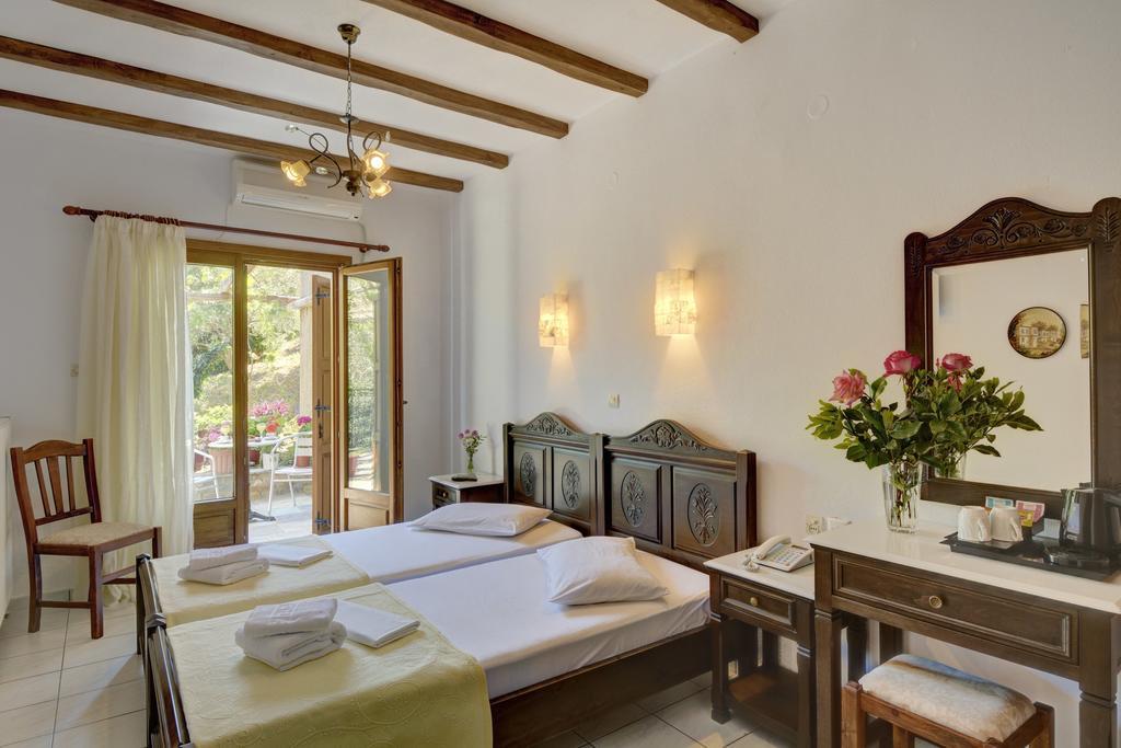 Hotel Agnadi - Horefto Luaran gambar