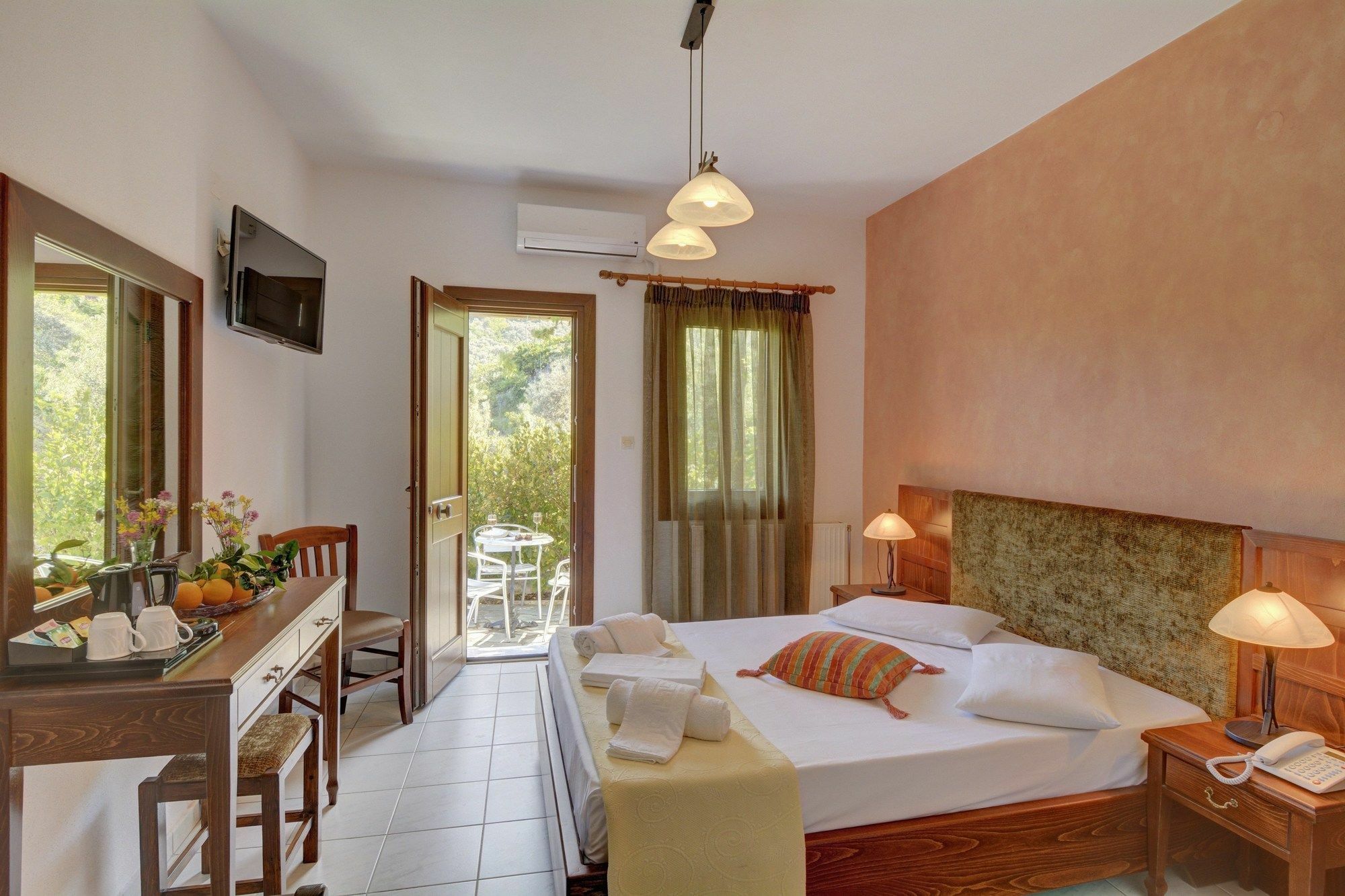 Hotel Agnadi - Horefto Luaran gambar