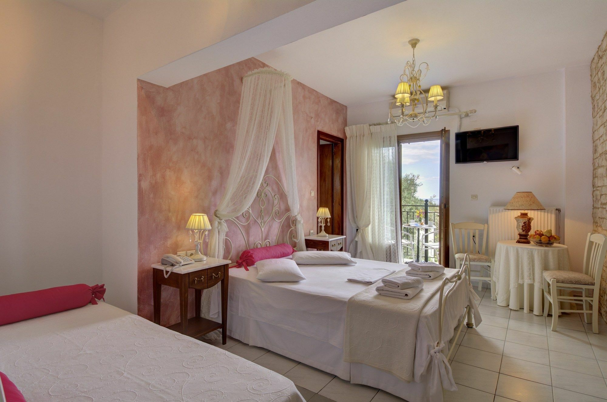 Hotel Agnadi - Horefto Luaran gambar